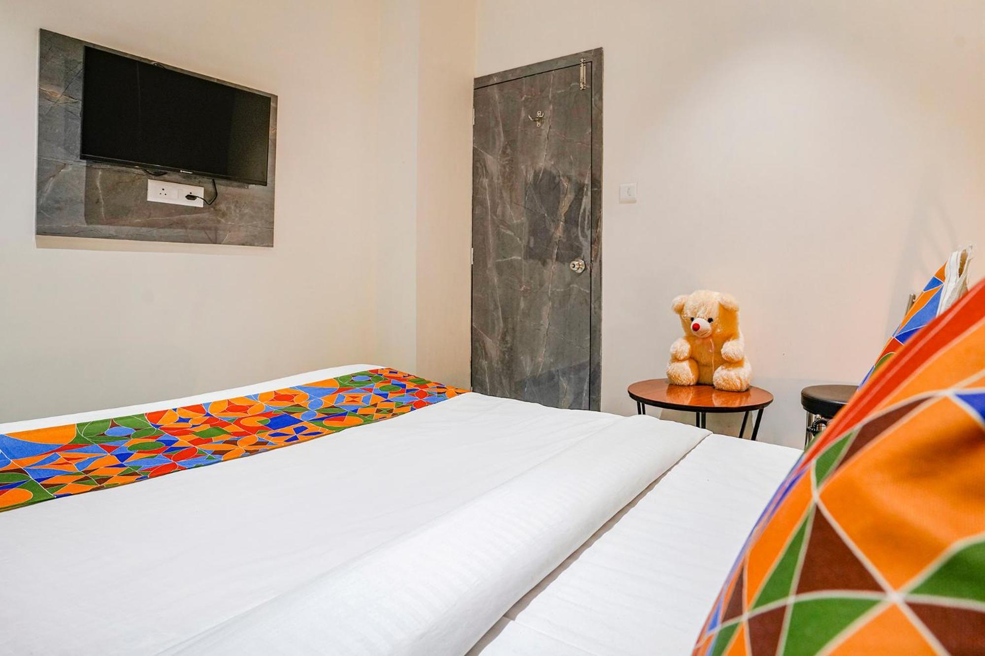 Fabexpress Royal Inn Navi Mumbai Exterior photo